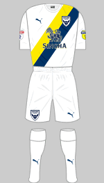 oxford united 2019-20 2nd kit